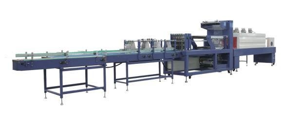 Automatic shrink wrapping line for bottled water packs